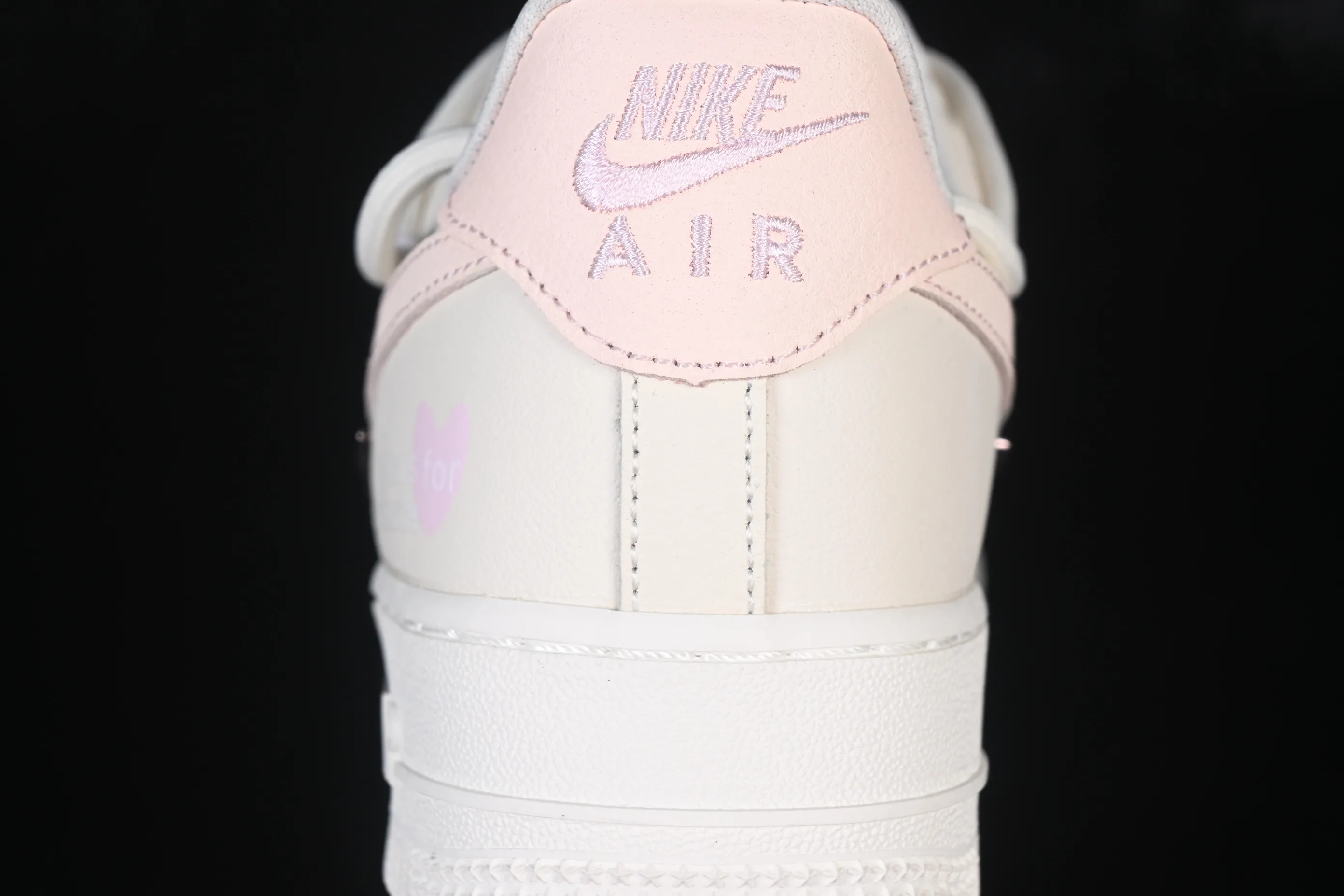 All categories Nk Air Force 1 Air Force series Nk Air Force 1 Low Air Force low-top Nike Air Force 1'07 Low Valentine's Day limited Air Force 1 low-top casual sneakers FV8110-181